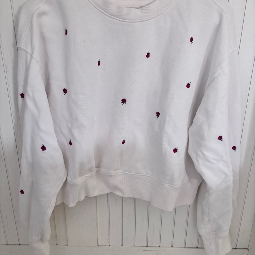 White Sweatshirt with Rose Embroidery